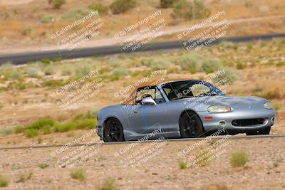 media/Jun-01-2025-CalClub SCCA (Sun) [[eae223c5dd]]/Group 1/Track Event 5/